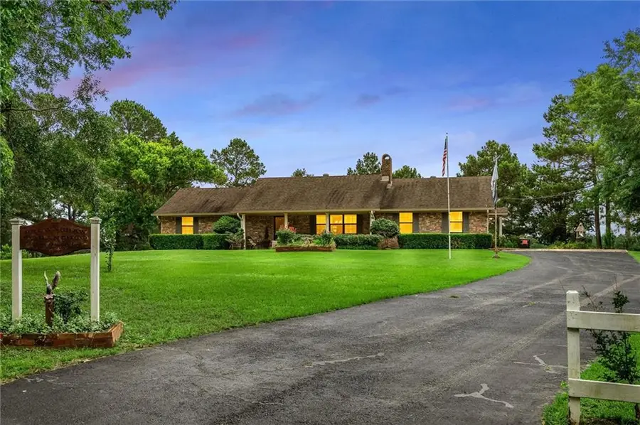 236 Charlie Cannon Road, Coushatta, LA 71019 - Image #2