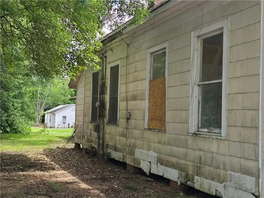 606 Sanders Street, Pineville, LA 71360 - #3