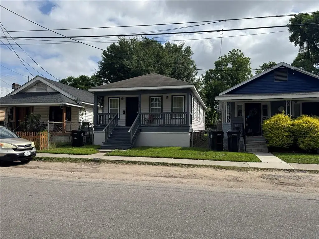 9025 Hickory Street, New Orleans, LA 70118 - Image #1
