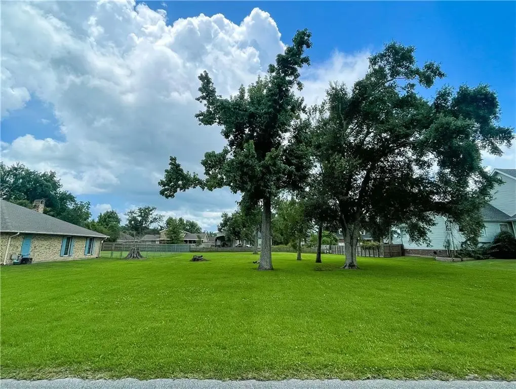 64 N Kelly Lane, Waggaman, LA 70094 - #1