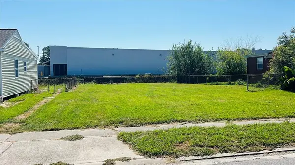 1315 Center Street, Arabi, LA 70032