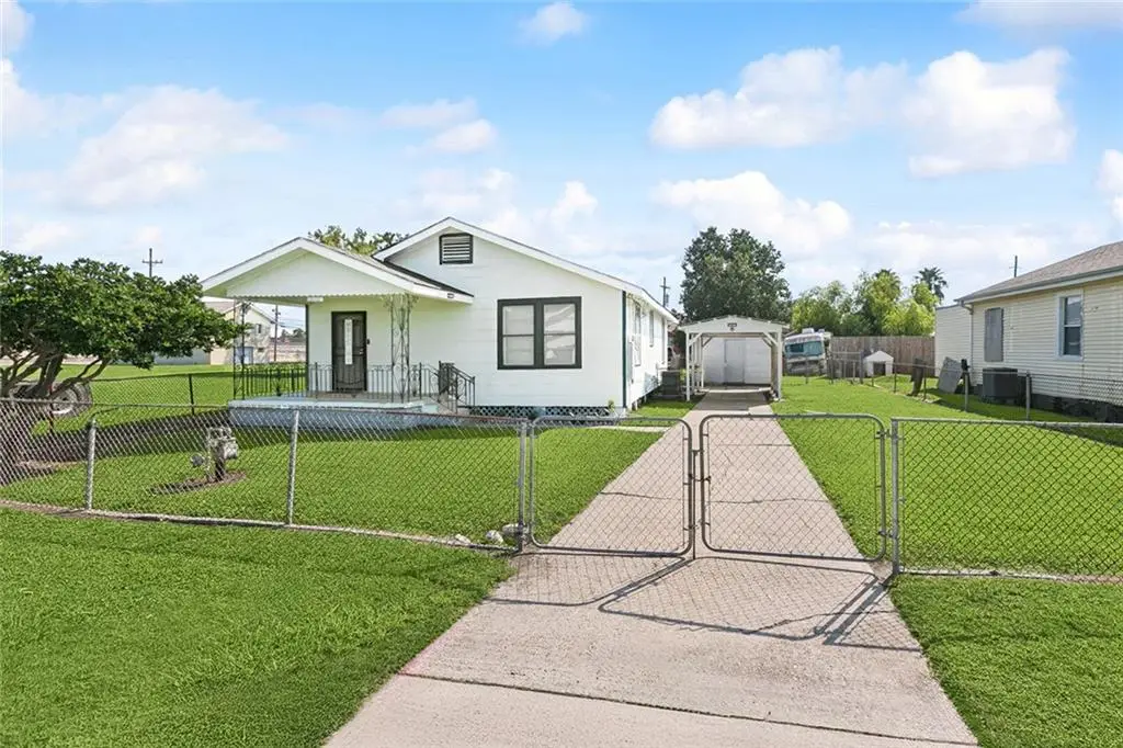 8007 Drum Street, New Orleans, LA 70126 - Image #1