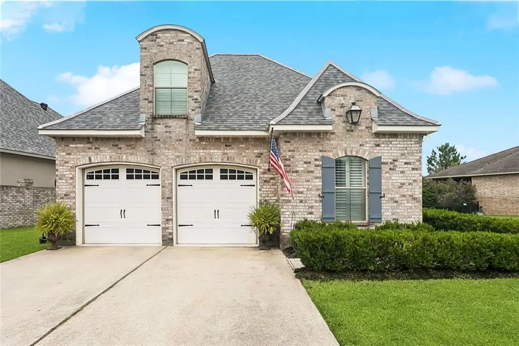 121 Saint Calais Place, Madisonville, LA 70447 - #1