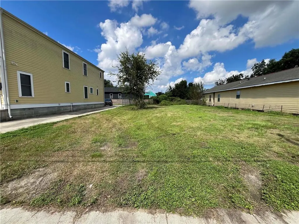 1316 Gordon Street, New Orleans, LA 70117 - Image #1