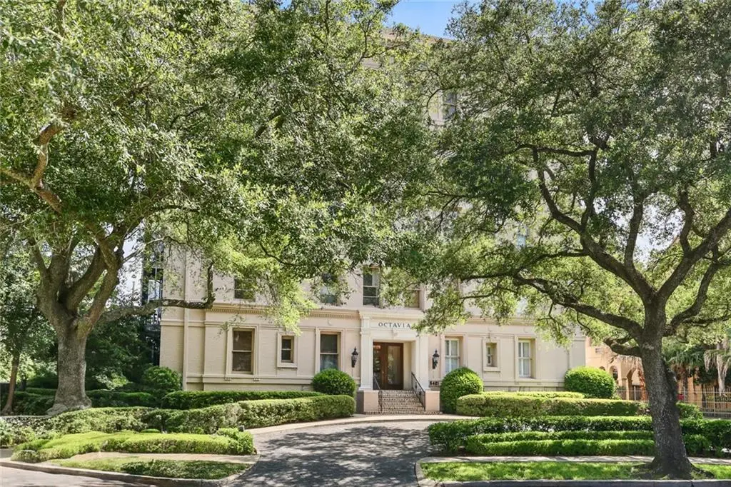 5421 St. Charles Avenue #2D, New Orleans, LA 70115 - Image #1