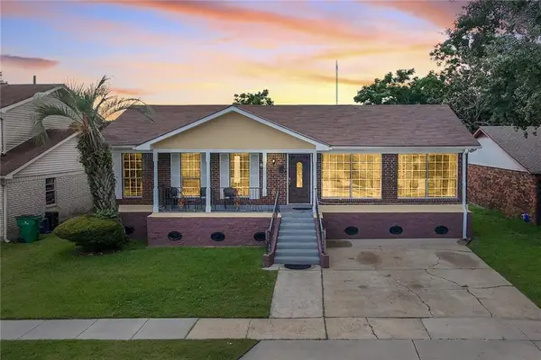 544 W Marlin Court, Terrytown, LA 70056