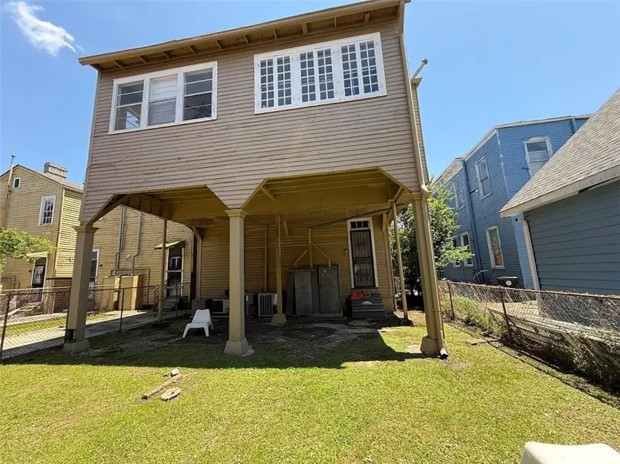 2233 35 Baronne Street, New Orleans, LA 70113 - Image #2