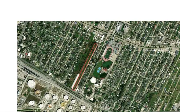 1003 E St. Bernard Highway, Chalmette, LA 70043