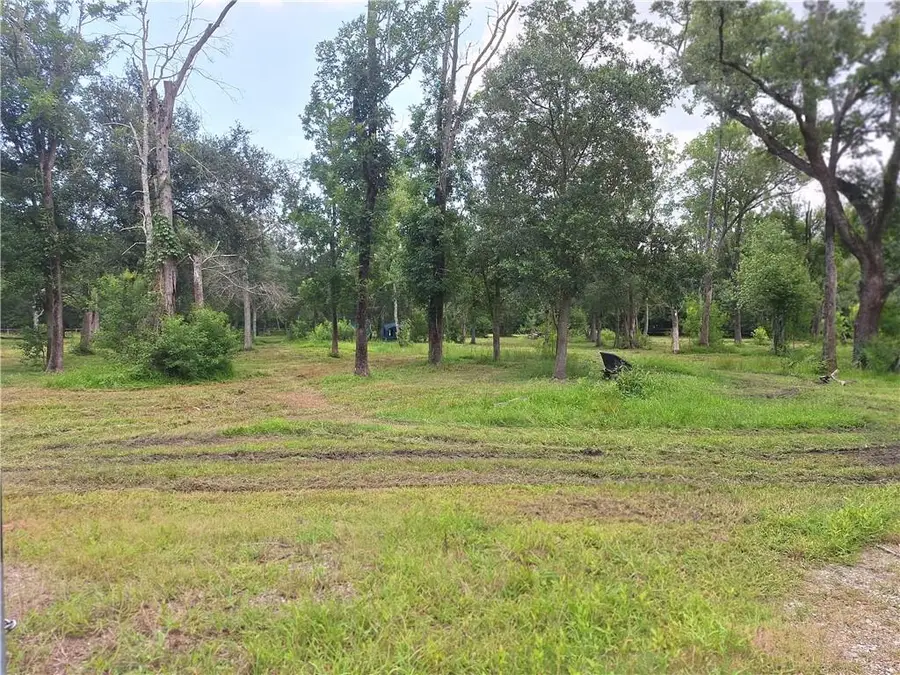 10855 Willow Drive, New Orleans, LA 70131 - Image #2