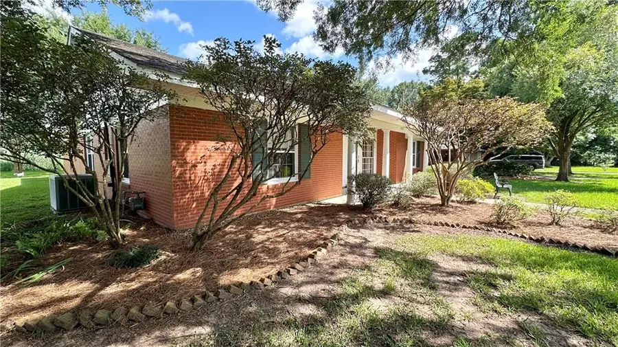 502 Wadsworth Avenue, Cheneyville, LA 71325 - Image #3