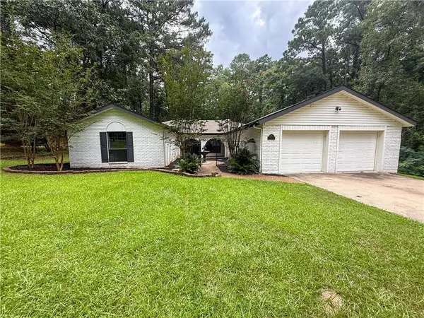 3770 South Loop Drive, Pineville, LA 71360