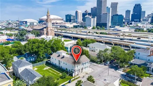 1201 Baronne Street, New Orleans, LA 70113