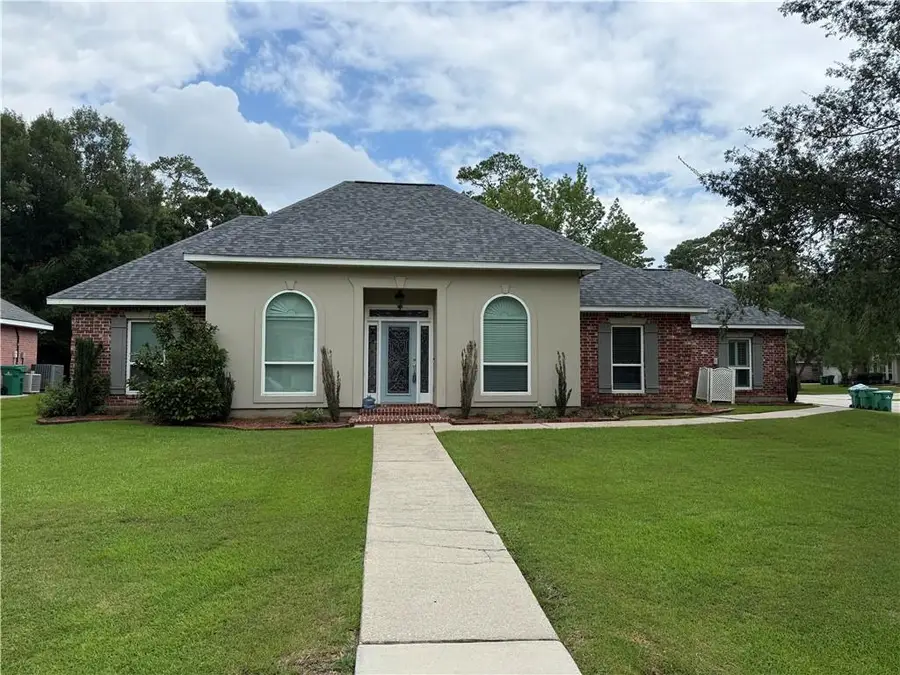 547 Casey Drive, Mandeville, LA 70471 - Image #2
