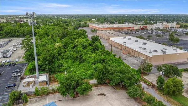 1705 Manhattan Boulevard, Harvey, LA 70058