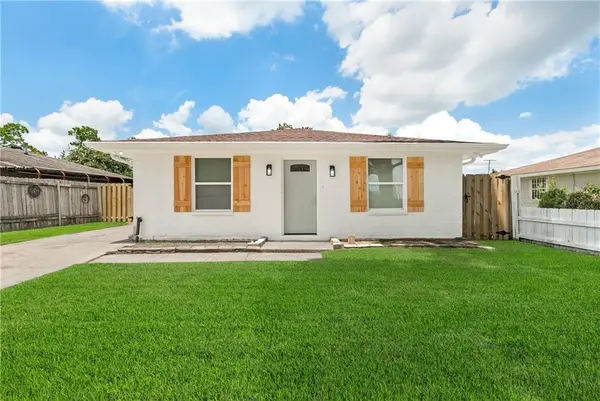 2404 Taffy Drive, Marrero, LA 70072