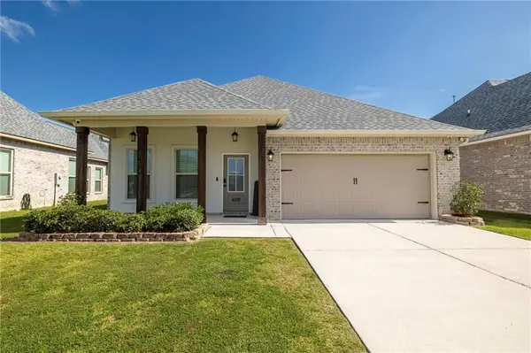 609 Haaswood Lane, Slidell, LA 70458