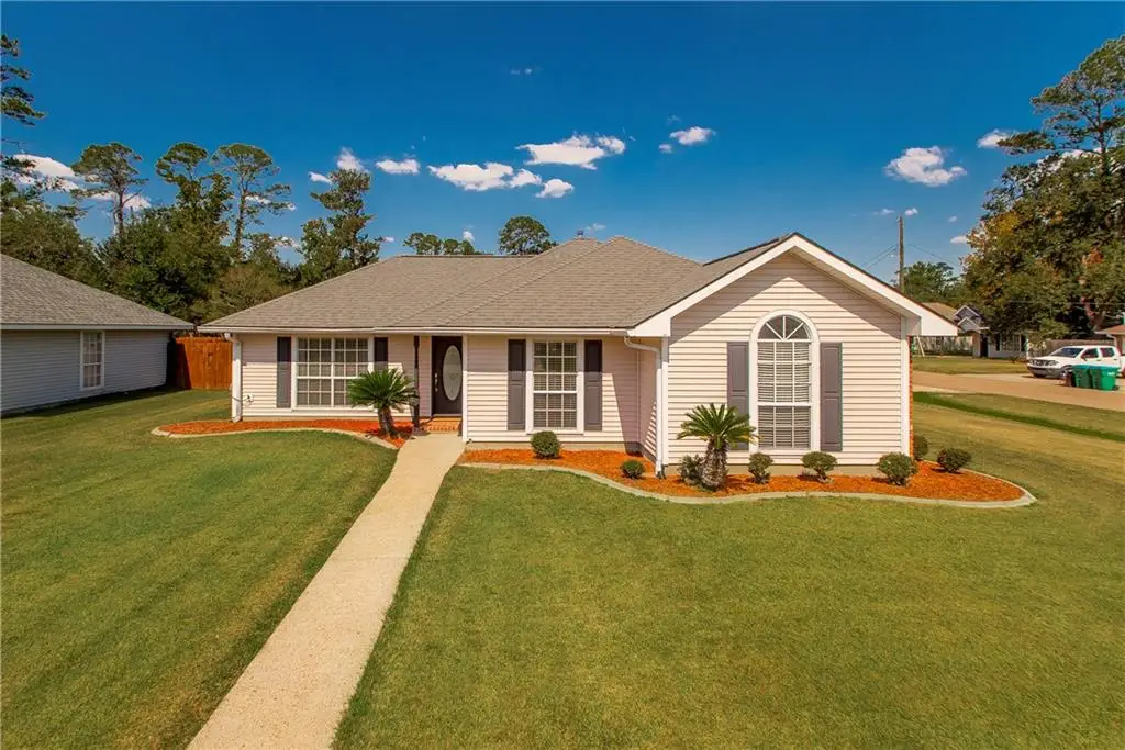 4 Cypress Drive, Ponchatoula, LA 70454 - Image #1