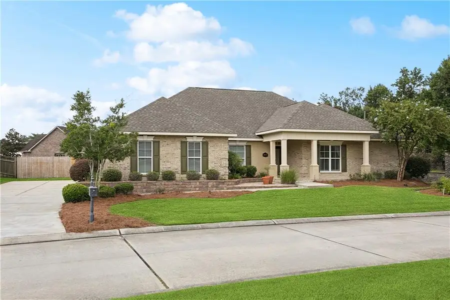 2757 Acadiana Trace, Marrero, LA 70072 - Image #2