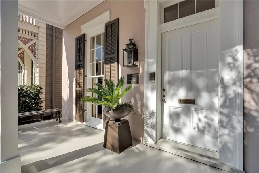 1535-37 37 Camp Place, New Orleans, LA 70130 - #2