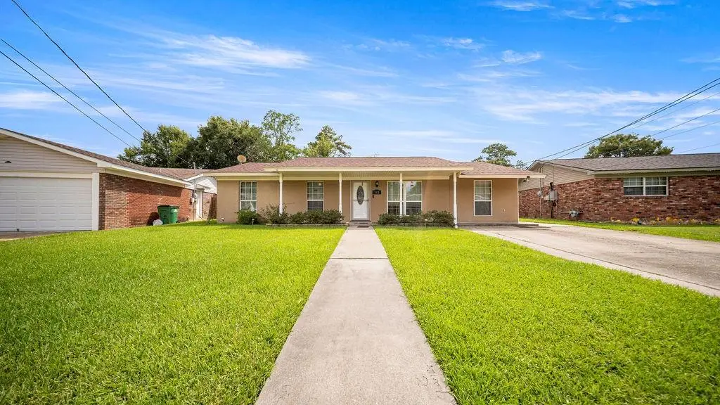 145 Southpark Drive, Slidell, LA 70458 - #1
