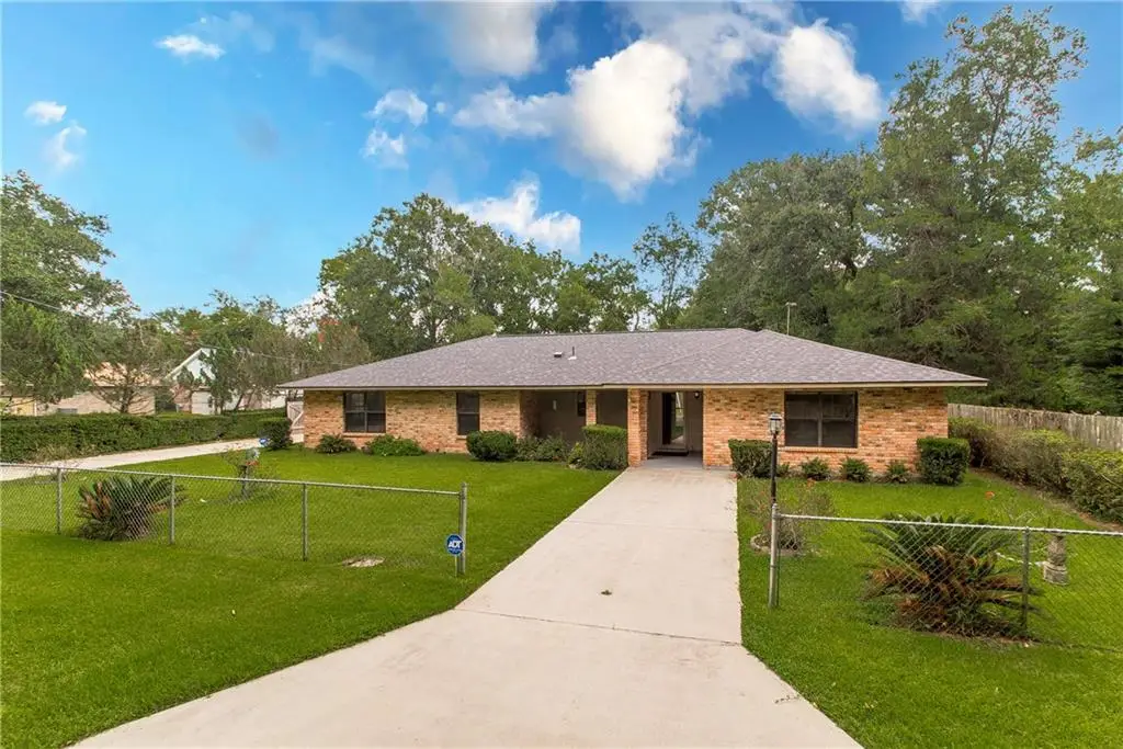 125 Mcgary Lane, Ponchatoula, LA 70454 - Image #1