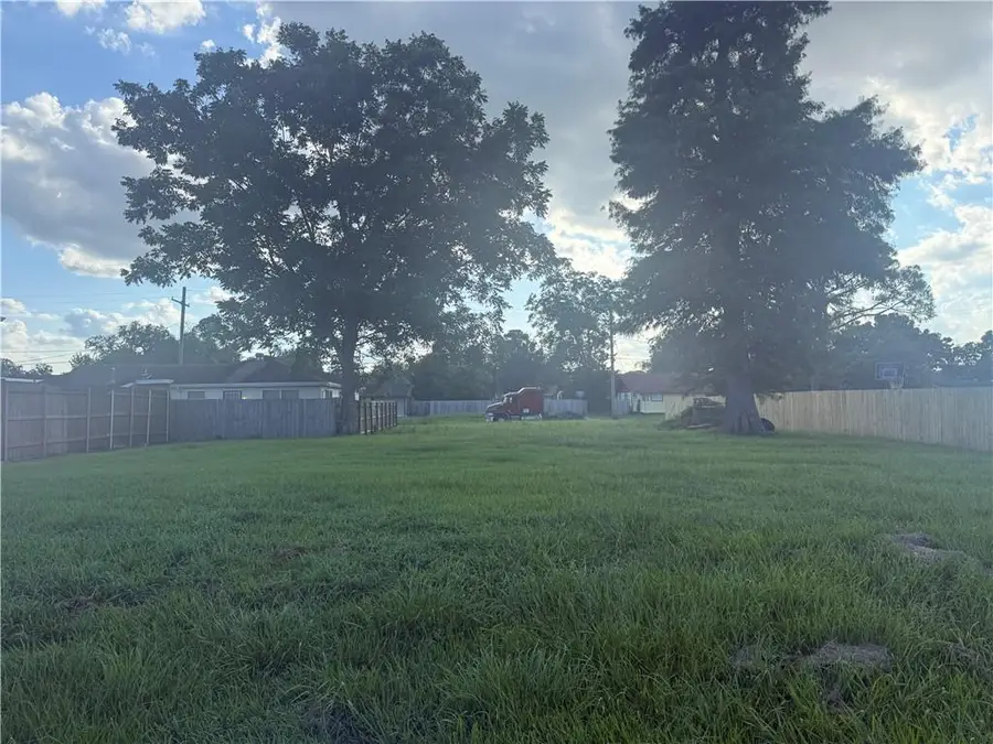 4811 Longfellow Drive, New Orleans, LA 70127 - #2