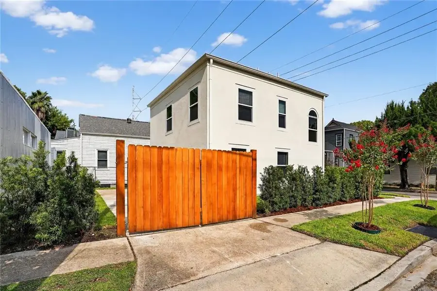4300 Annunciation Street, New Orleans, LA 70115 - Image #3