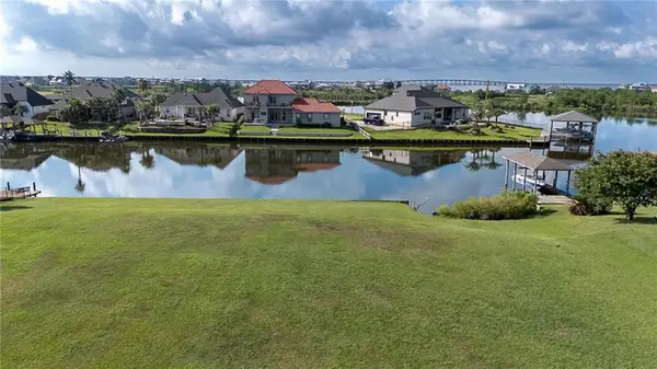 1454 Royal Palm Drive, Slidell, LA 70458