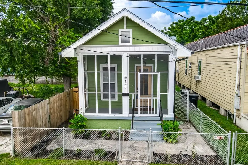 8620 Green Street, New Orleans, LA 70118 - Image #1