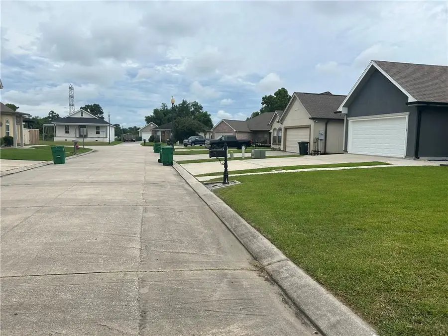 18 Mary Ann Place, Gretna, LA 70053 - #3