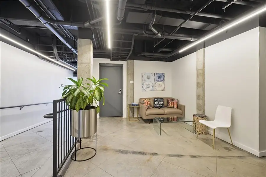 8616 Oak Street #208, New Orleans, LA 70118 - #3