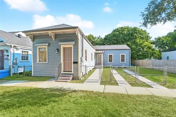 6311 Dauphine Street, New Orleans, LA 70117