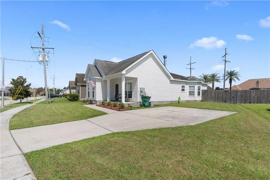 2664 Cedar Creek Street, Marrero, LA 70072 - #2
