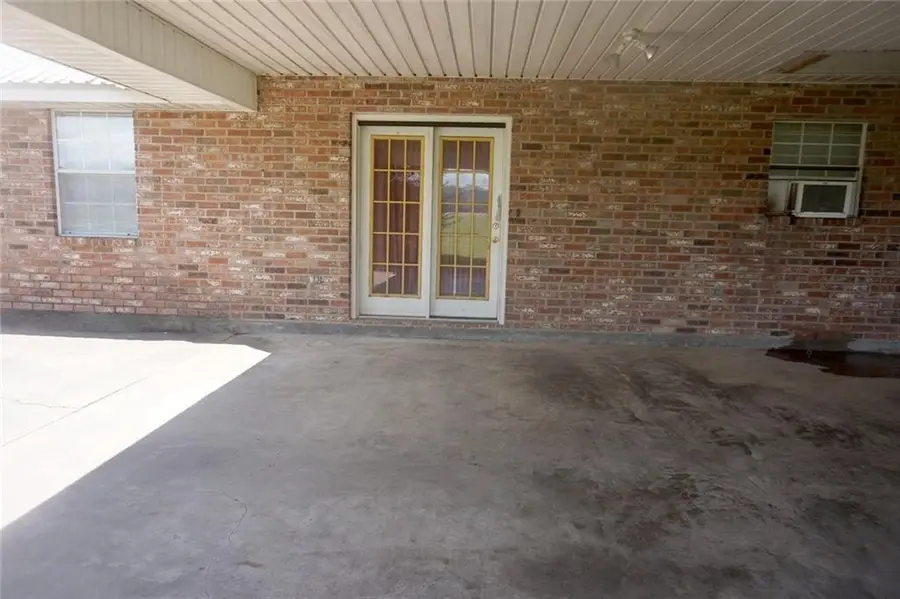 1154 Ti Adam Guidry Road, Arnaudville, LA 70512 - Image #2