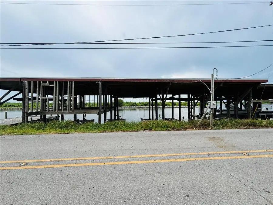 6245 Delacroix Highway, Saint Bernard, LA 70085 - Image #3