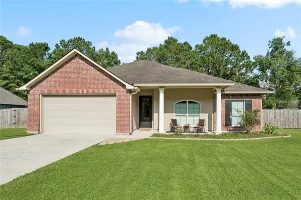 320 Coconut Palm Drive, Madisonville, LA 70447