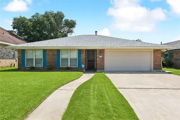 33 W Imperial Street, Harahan, LA 70123