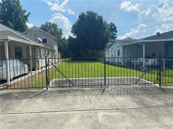 526 Wagner Street, New Orleans, LA 70114