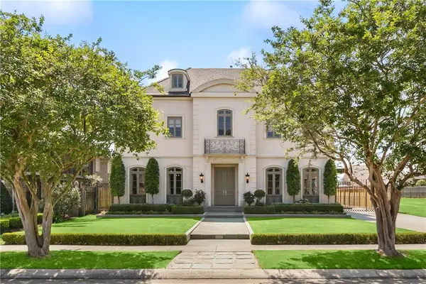 3832 Edenborn Avenue, Metairie, LA 70002