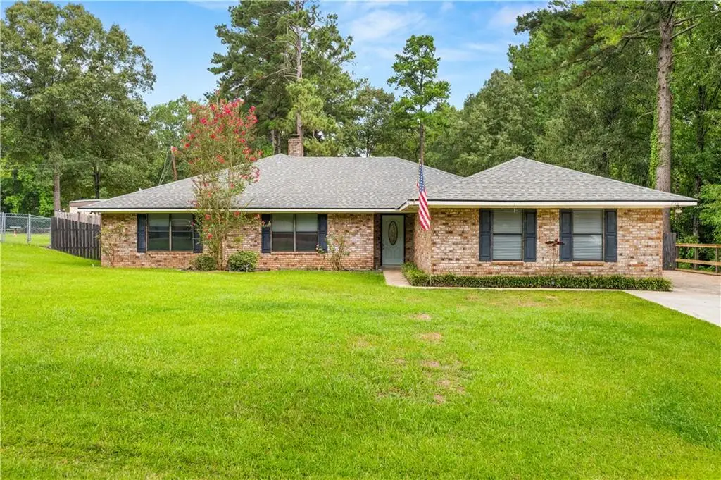 255 Mosby Drive, Pineville, LA 71360 - Image #1