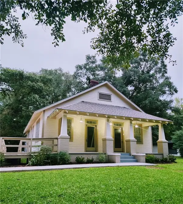 1618 N Columbia Street, Covington, LA 70433