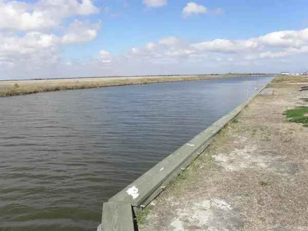 490 Martin Lane, Port Sulphur, LA 70083