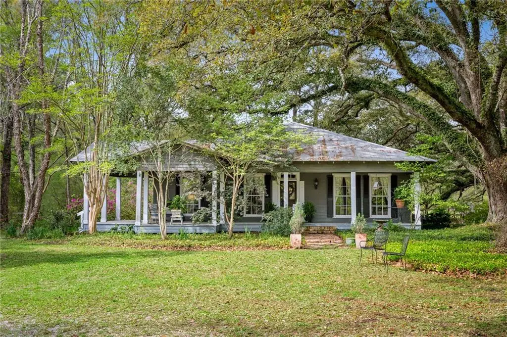 129 Hano Road, Madisonville, LA 70447 - Image #1