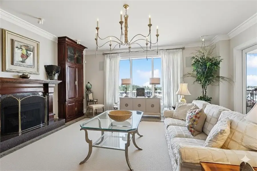 232 Lake Marina Avenue #5D, New Orleans, LA 70124 - #3