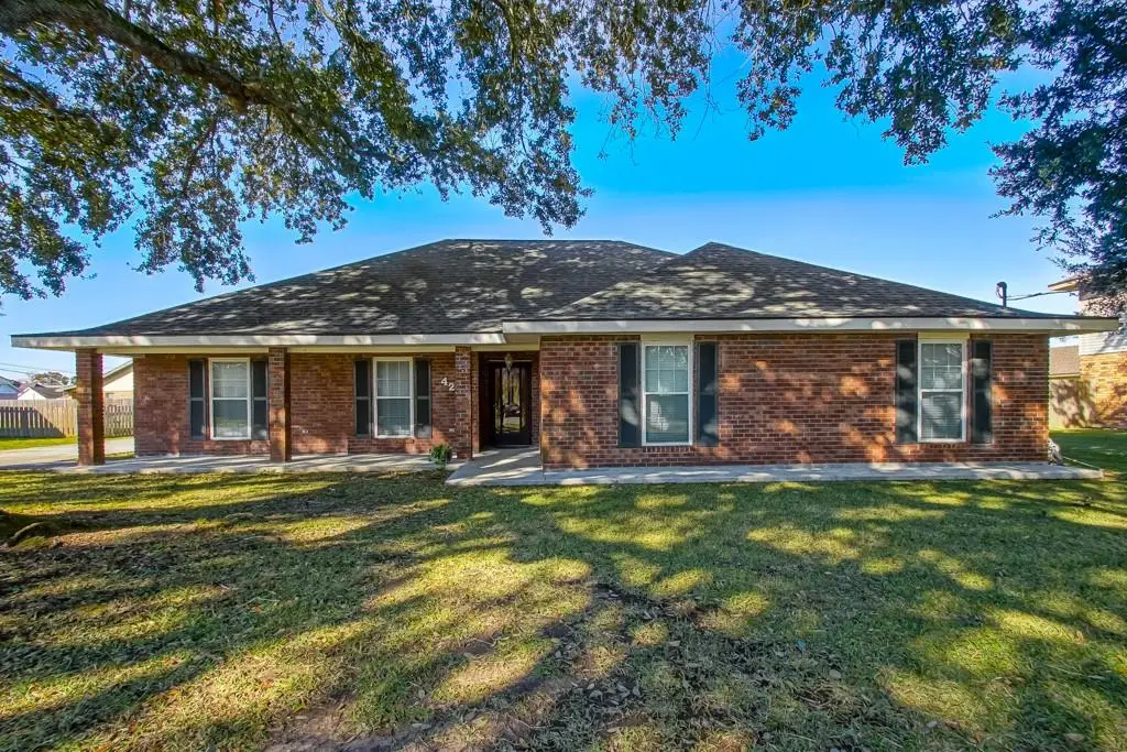 426 River Oaks Drive, Luling, LA 70070 - #1