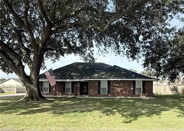 426 River Oaks Drive, Luling, LA 70070