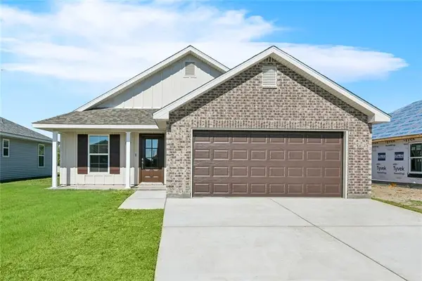 512 Helis Drive, Waggaman, LA 70094