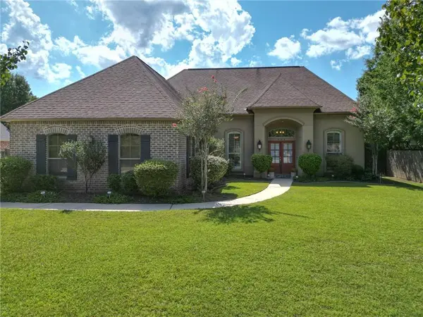 204 Place Saint Jean, Covington, LA 70433