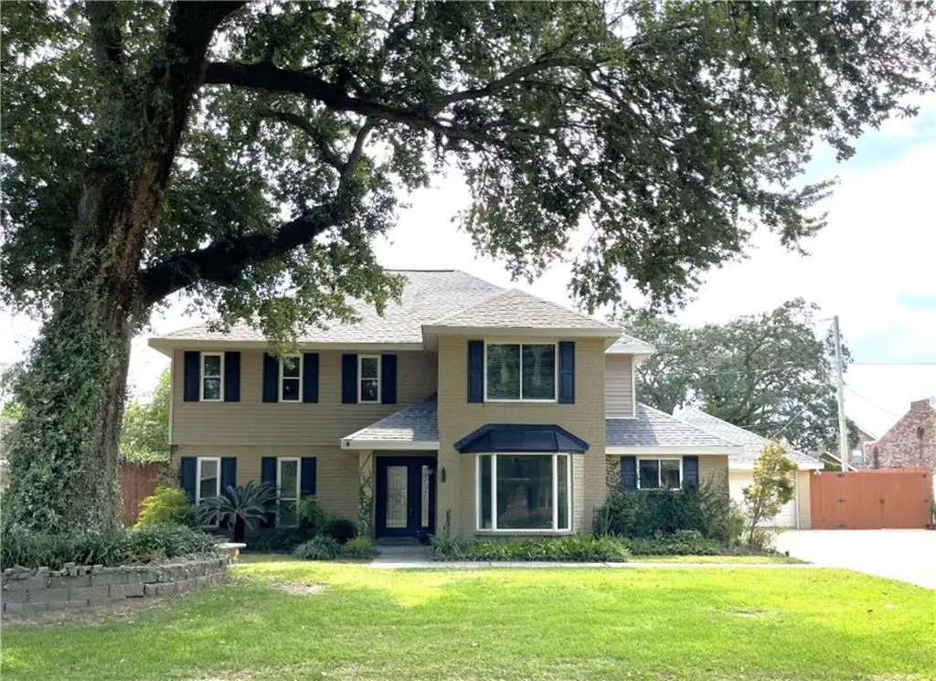 106 Brentwood Drive, Belle Chasse, LA 70037 - Image #1