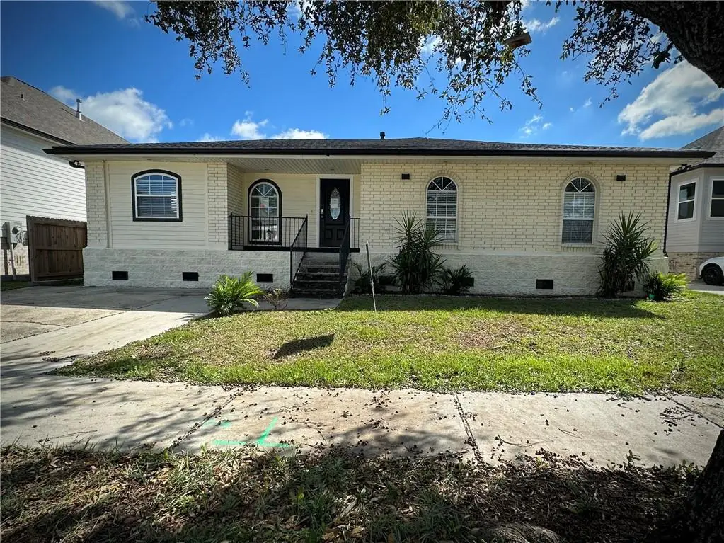 3917 Norwood Drive, Chalmette, LA 70043 - #1